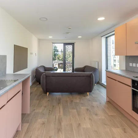 Ensuite In *